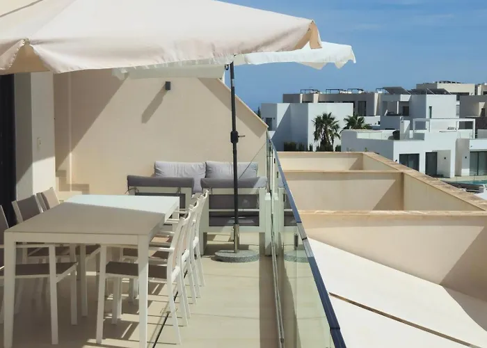 The Panoramic Penthouse Διαμέρισμα *