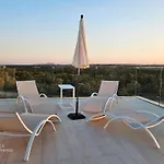 아파트 The Panoramic Penthouse 오리후엘라